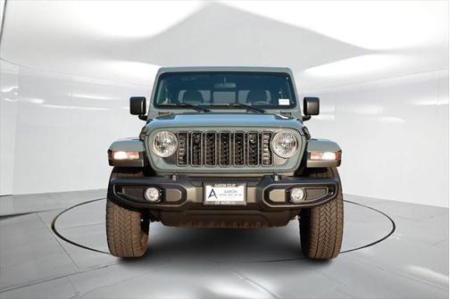 2025 Jeep Gladiator Nighthawk