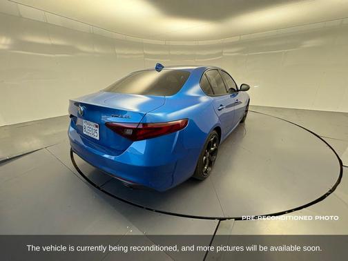 2019 Alfa Romeo Giulia Base