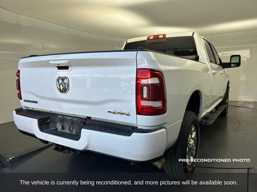 2024 RAM 2500 Laramie Crew Cab 4x4 6'4' Box