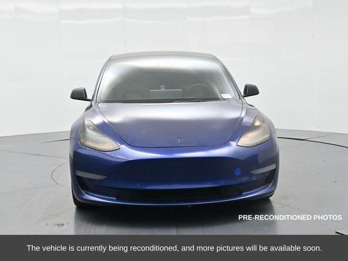 2022 Tesla Model 3 Standard Range
