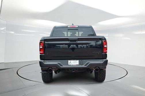 2026 RAM 1500 Warlock Crew Cab 4x4 5'7' Box