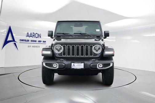 Black Clearcoat 2026 Jeep Wrangler 4-Door Sahara 4x4