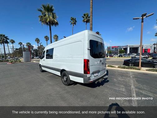 2021 Mercedes-Benz Sprinter 2500 Crew 170 WB
