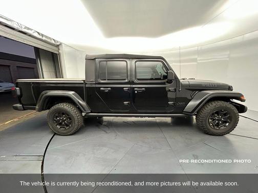 2021 Jeep Gladiator Willys 4x4