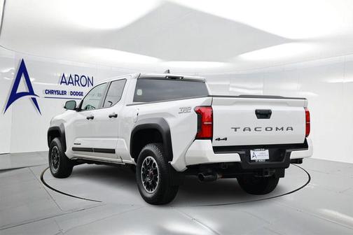 Ice Cap 2024 Toyota Tacoma TRD Sport