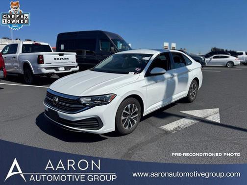Pure White 2024 Volkswagen Jetta 1.5T S