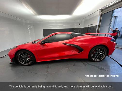 2024 Chevrolet Corvette Stingray w/2LT