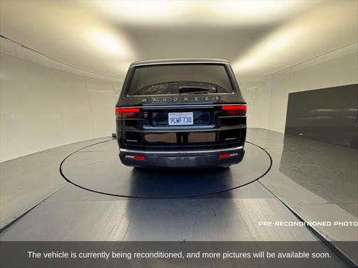 2022 Jeep Wagoneer Series II 4x4