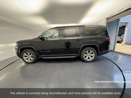 2022 Jeep Wagoneer Series II 4x4