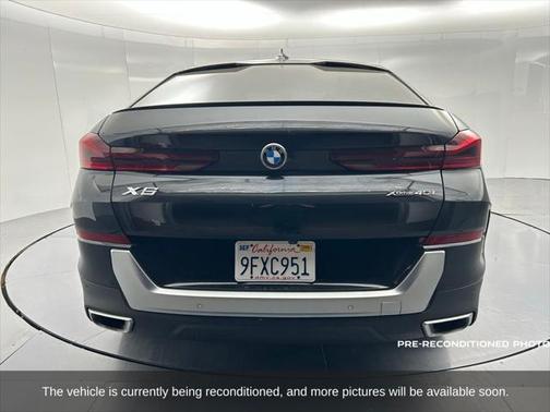 2023 BMW X6 xDrive40i