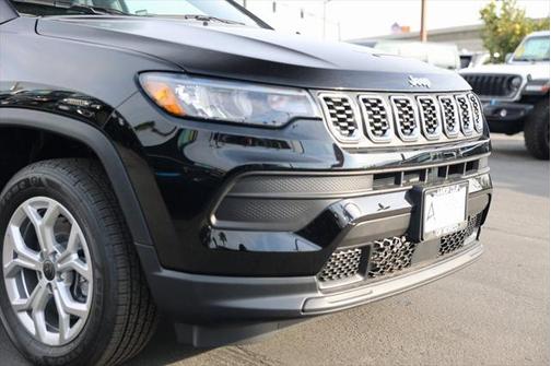 2025 Jeep Compass Sport