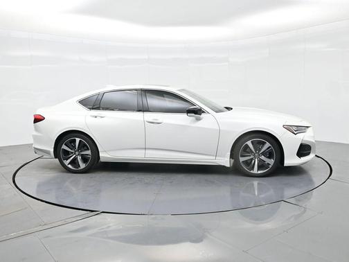 2025 Acura TLX Technology