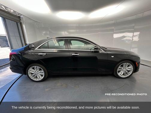 2025 Cadillac CT4 Premium Luxury RWD