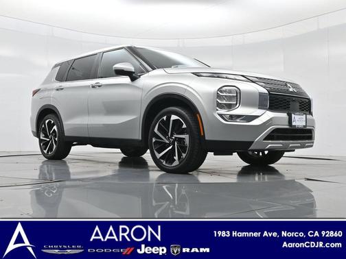 2023 Mitsubishi Outlander SE Special Edition 2WD