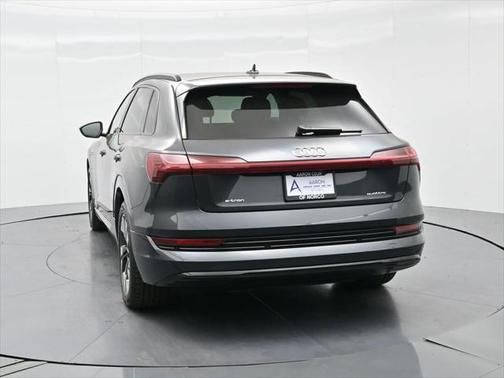 2021 Audi e-tron Premium