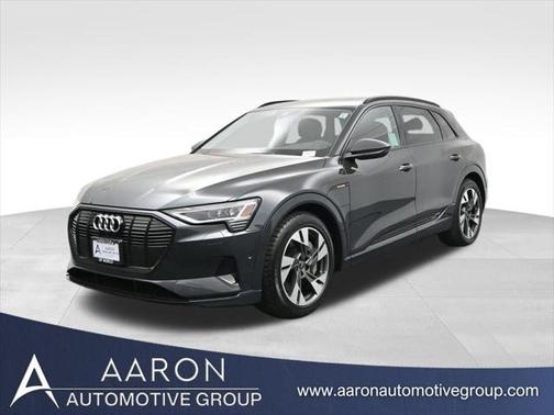 2021 Audi e-tron Premium
