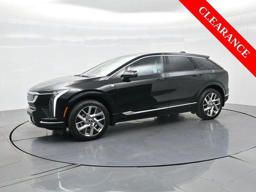 2025 Cadillac OPTIQ Luxury 1 AWD