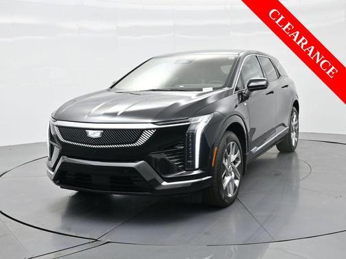 2025 Cadillac OPTIQ Luxury 1 AWD
