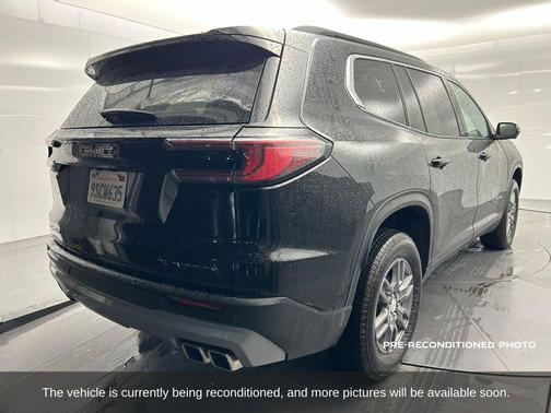 2025 GMC Acadia FWD Elevation