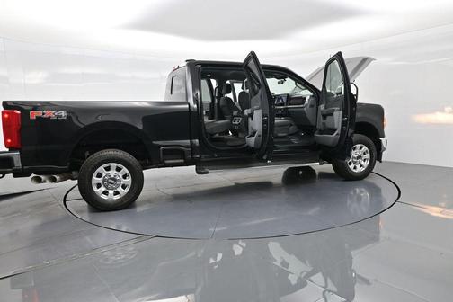 2023 Ford F-250 XLT