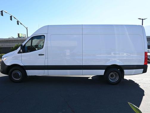 2022 Mercedes-Benz Sprinter 3500XD High Roof