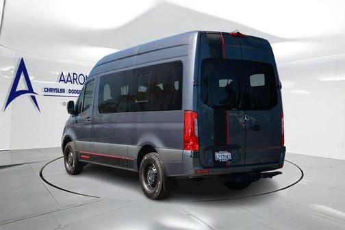 2022 Mercedes-Benz Sprinter 2500 Cargo 144 WB