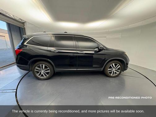 2018 Honda Pilot Elite