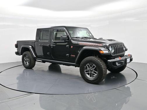 2025 Jeep Gladiator Mojave X