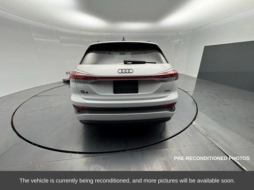 2024 Audi Q4 e-tron Premium Plus 55 quattro