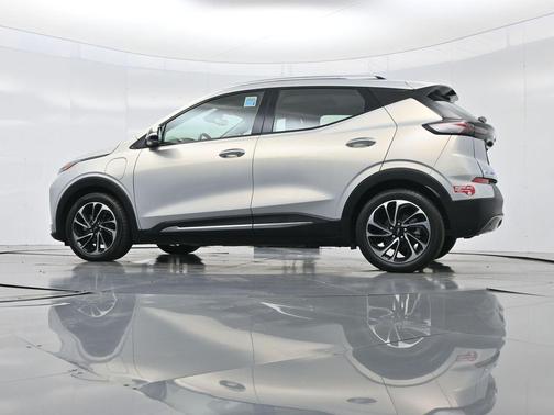 2022 Chevrolet Bolt EUV FWD Premier