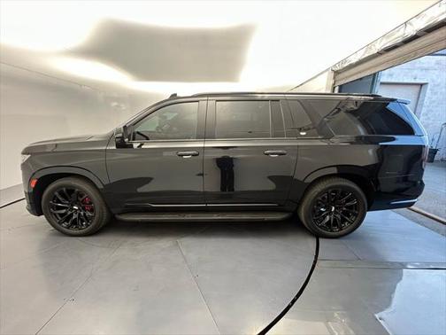 2021 Cadillac Escalade ESV Sport Platinum