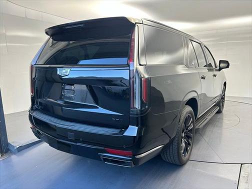 2021 Cadillac Escalade ESV Sport Platinum