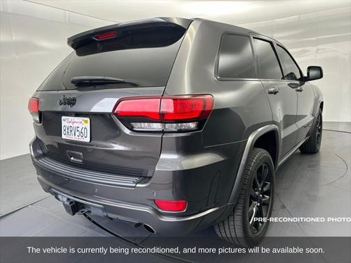 2021 Jeep Grand Cherokee Laredo
