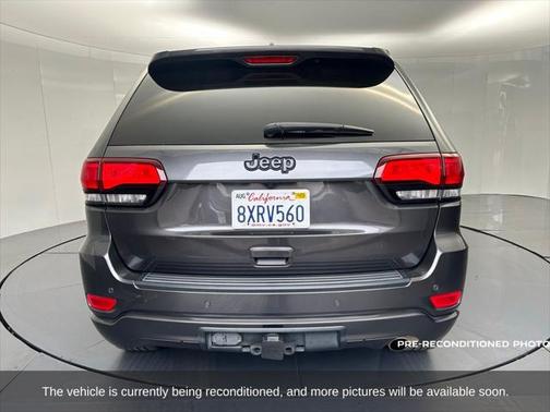 2021 Jeep Grand Cherokee Laredo