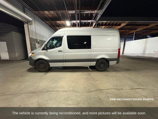 2023 Mercedes-Benz Sprinter 2500 Crew 144 WB