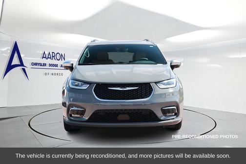 2023 Chrysler Pacifica L