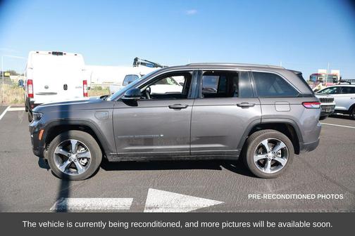 Baltic Gray Metallic Clearcoat 2024 Jeep Grand Cherokee 4xe Base