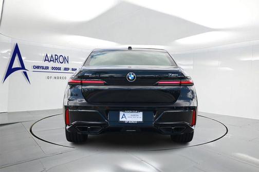 Black Sapphire Metallic 2023 BMW 760 i xDrive