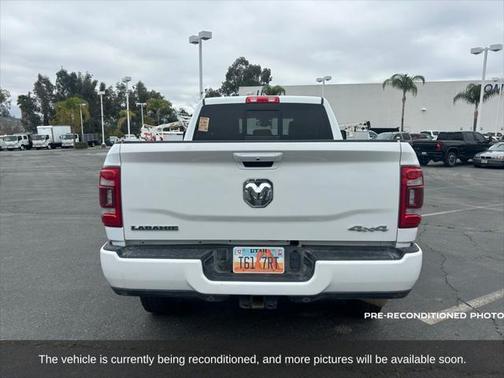 2024 RAM 2500 Laramie Crew Cab 4x4 6'4' Box