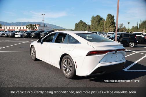 2024 Toyota Mirai Base