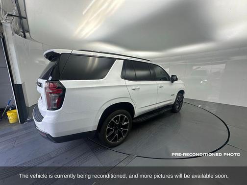 2023 Chevrolet Tahoe 4WD RST