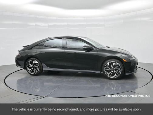 2023 Hyundai IONIQ 6 Limited