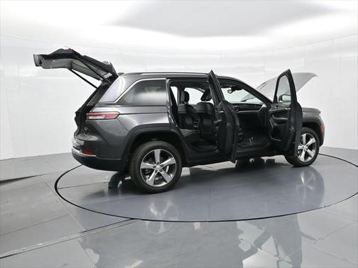 2022 Jeep Grand Cherokee Limited X