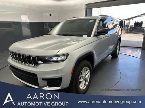 2022 Jeep Grand Cherokee L Laredo