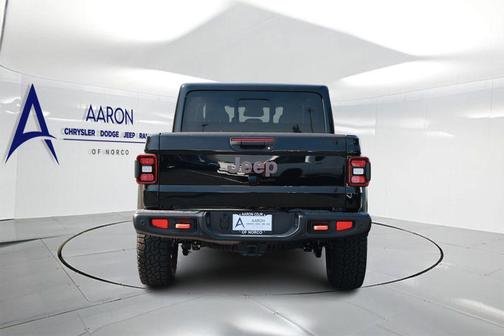 2026 Jeep Gladiator Mojave X 4x4