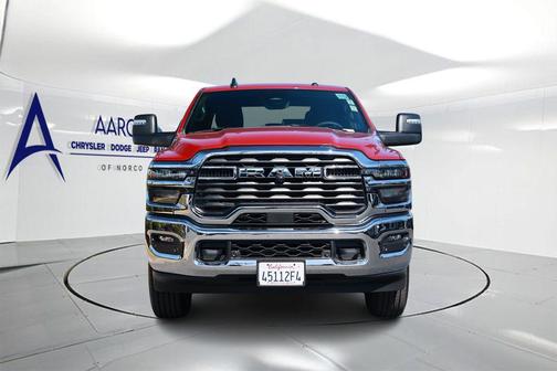 Molten Red 2026 RAM 2500 Big Horn Crew Cab 4x4 6'4' Box