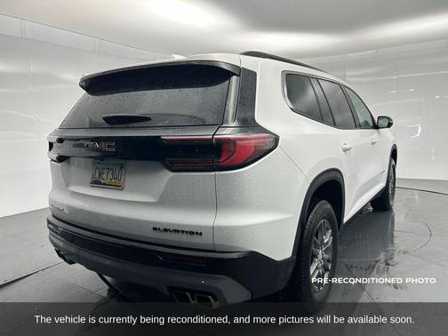 2025 GMC Acadia FWD Elevation
