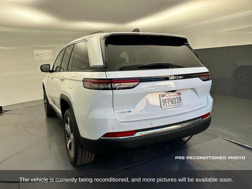 2022 Jeep Grand Cherokee 4xe Base