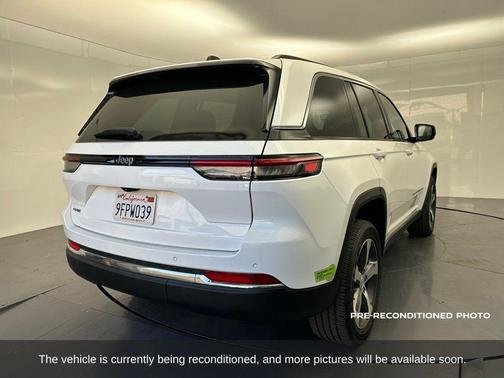 2022 Jeep Grand Cherokee 4xe Base