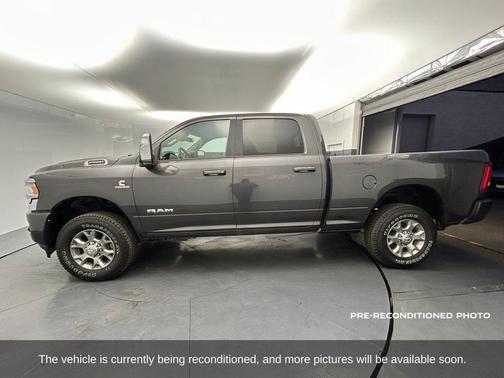 2024 RAM 2500 Laramie Crew Cab 4x4 6'4' Box